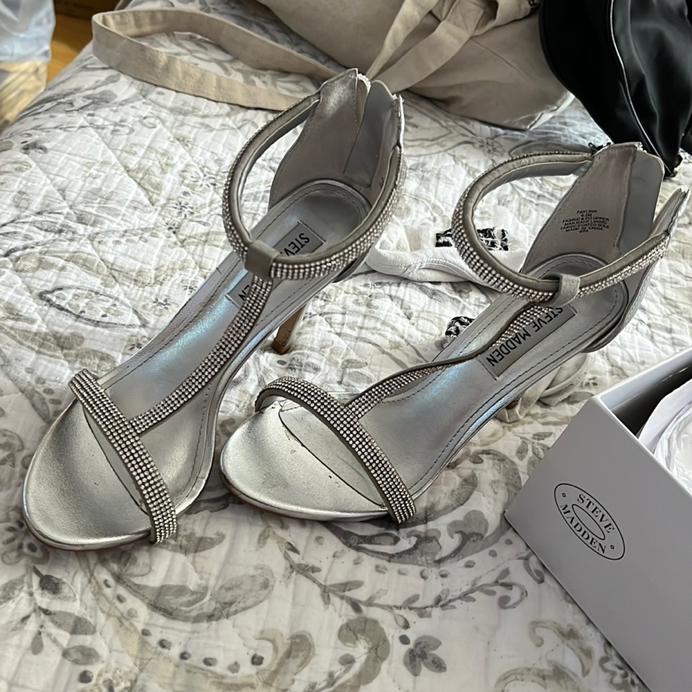 STEVE MADDEN